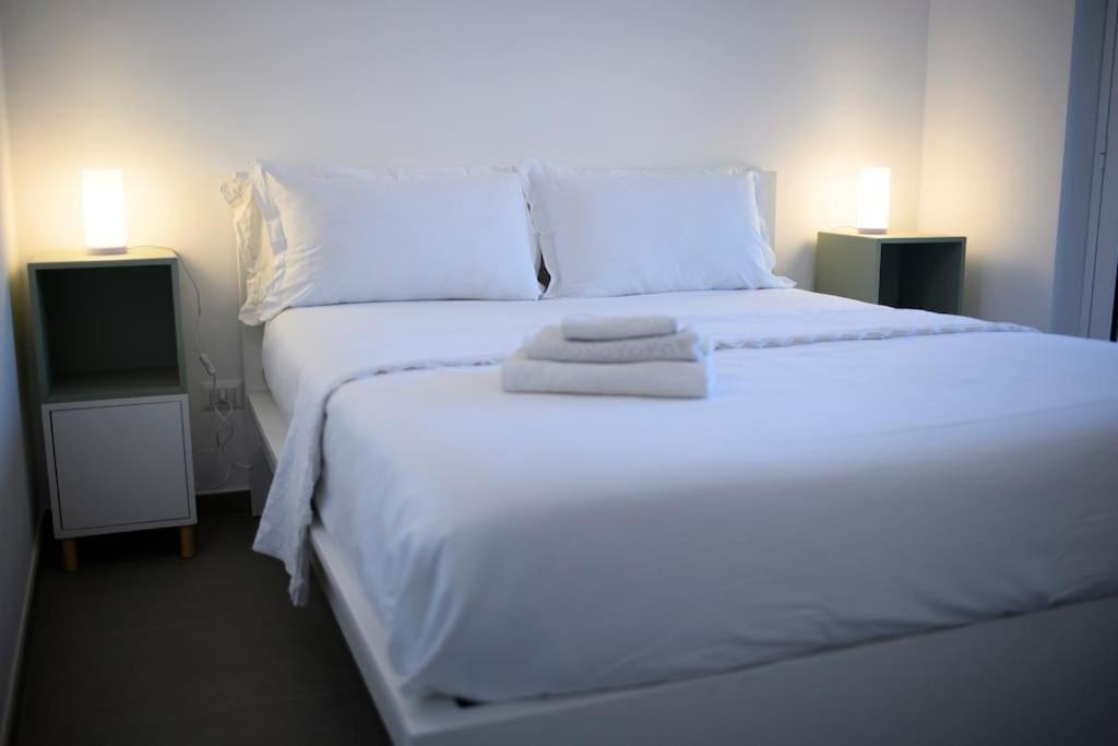 Matilde'S Flat Apartment มิลาซโซ ภายนอก รูปภาพ
